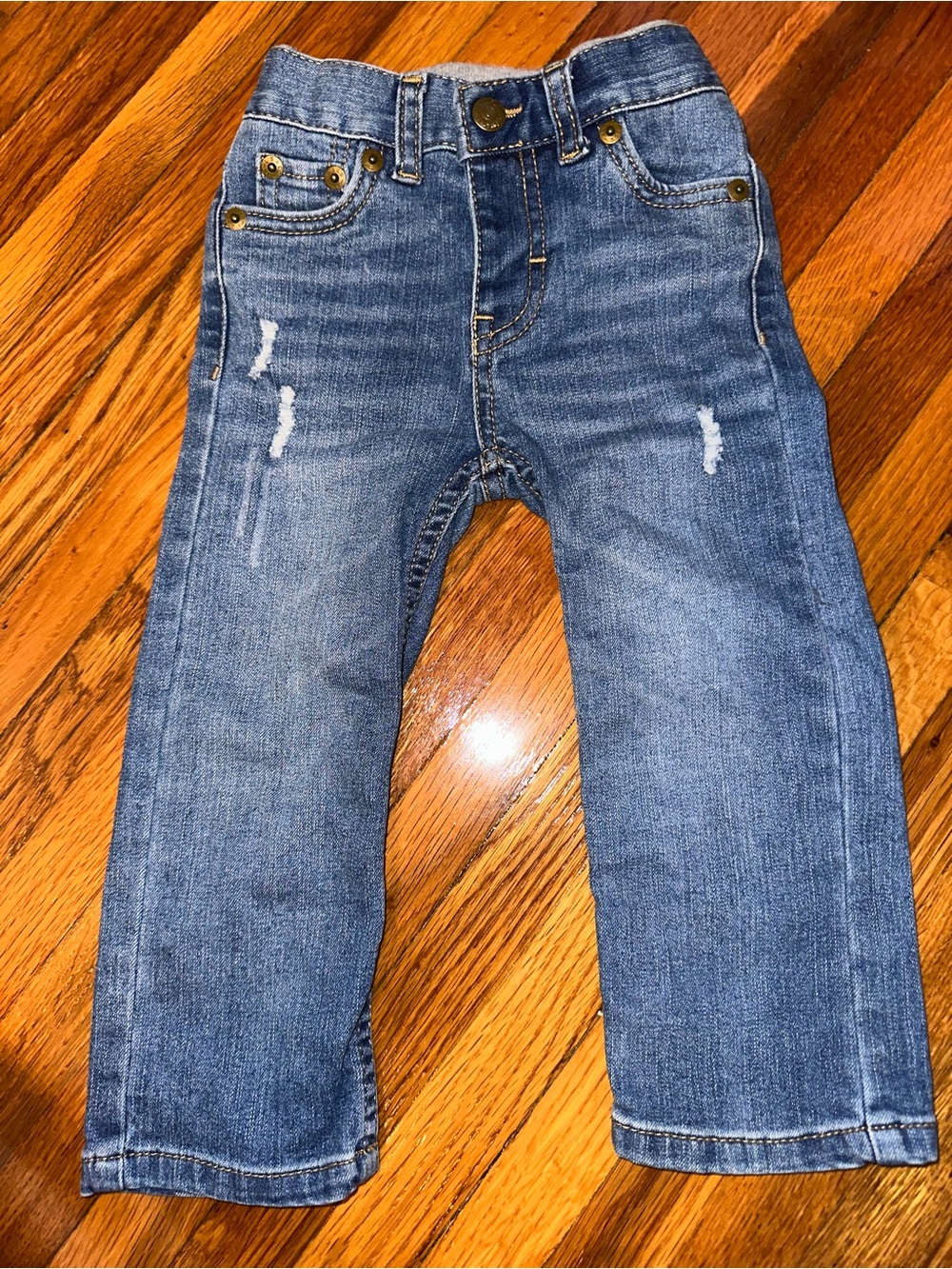Levi's 514 Straight Light Blue Jeans